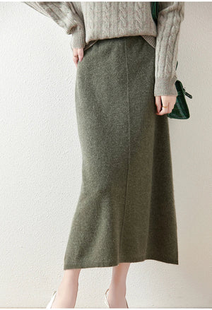 Executive Wool Skirt