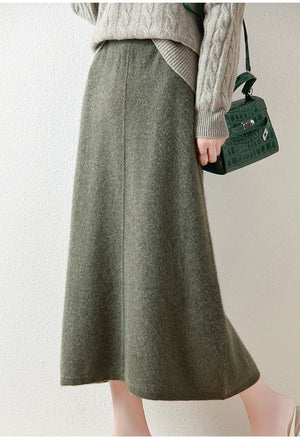 Executive Wool Skirt
