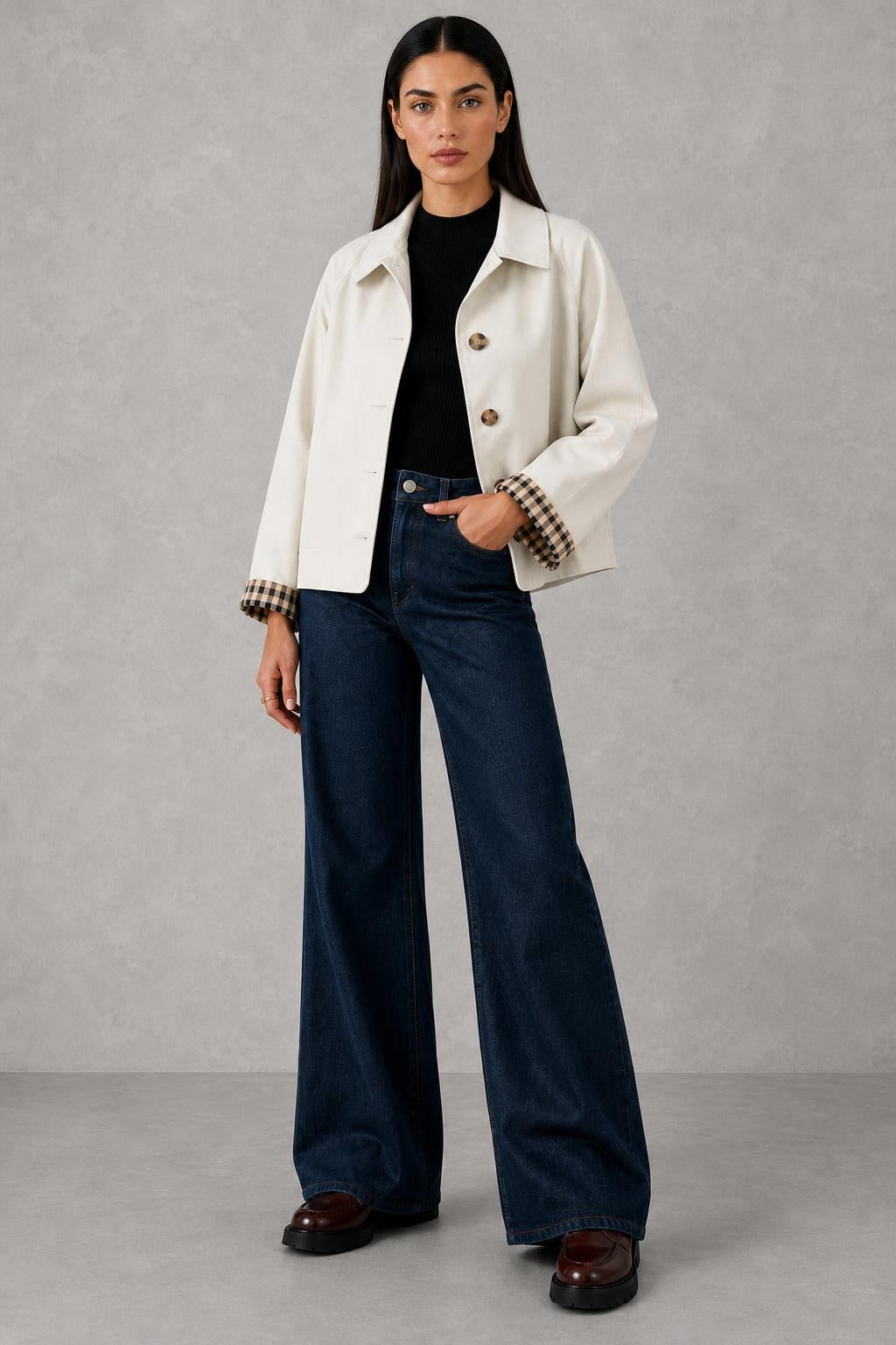 Zoe | Check-Cuff Cropped Trench Jacket — lifestyle — Helena [75ed854d-365d-42a9-ad16-b785481ee682]
