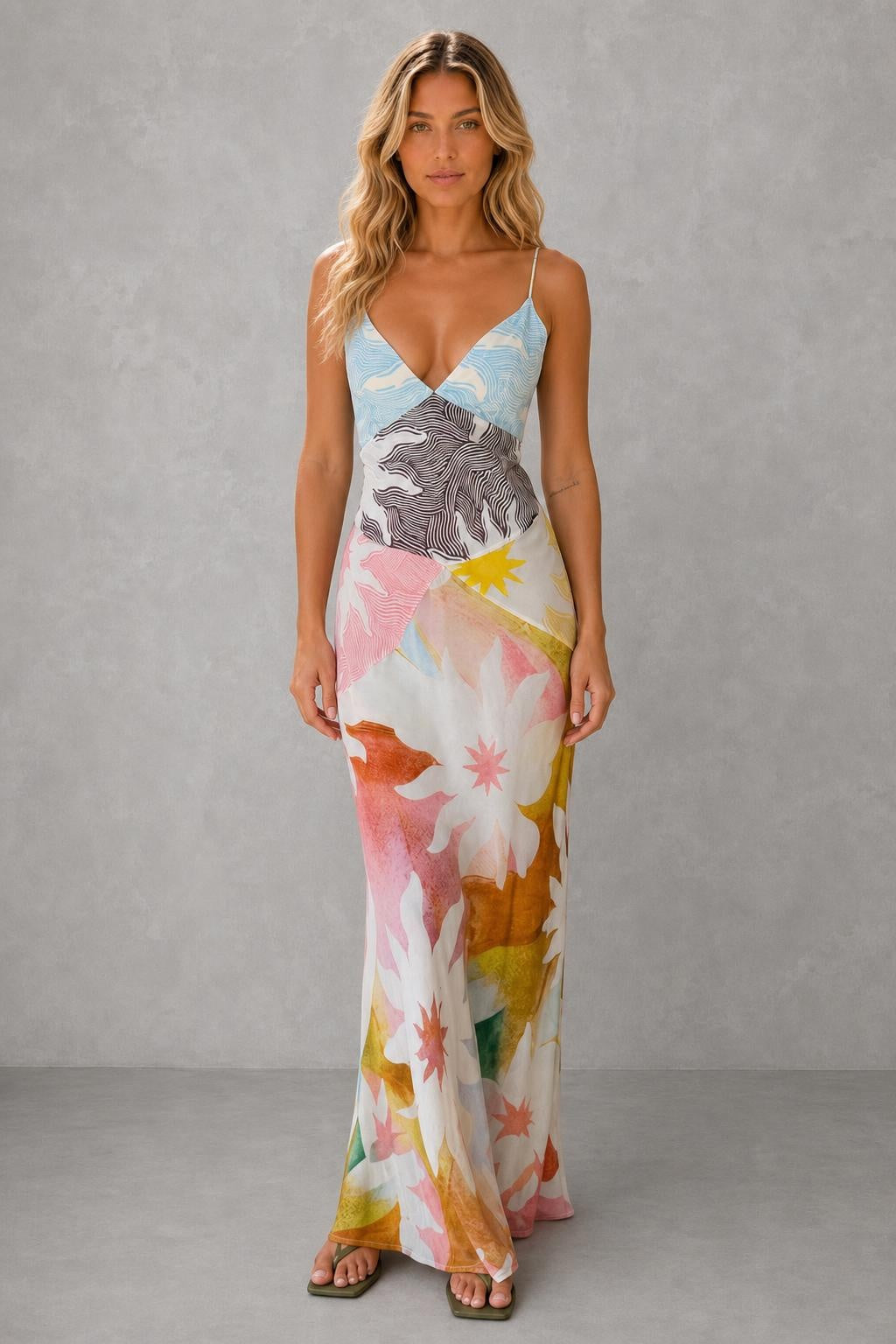 Abstract Soleil Emilia Dress — studio_front — Sofia [83b5e836-72d3-4193-9da7-87f321bac4e2]