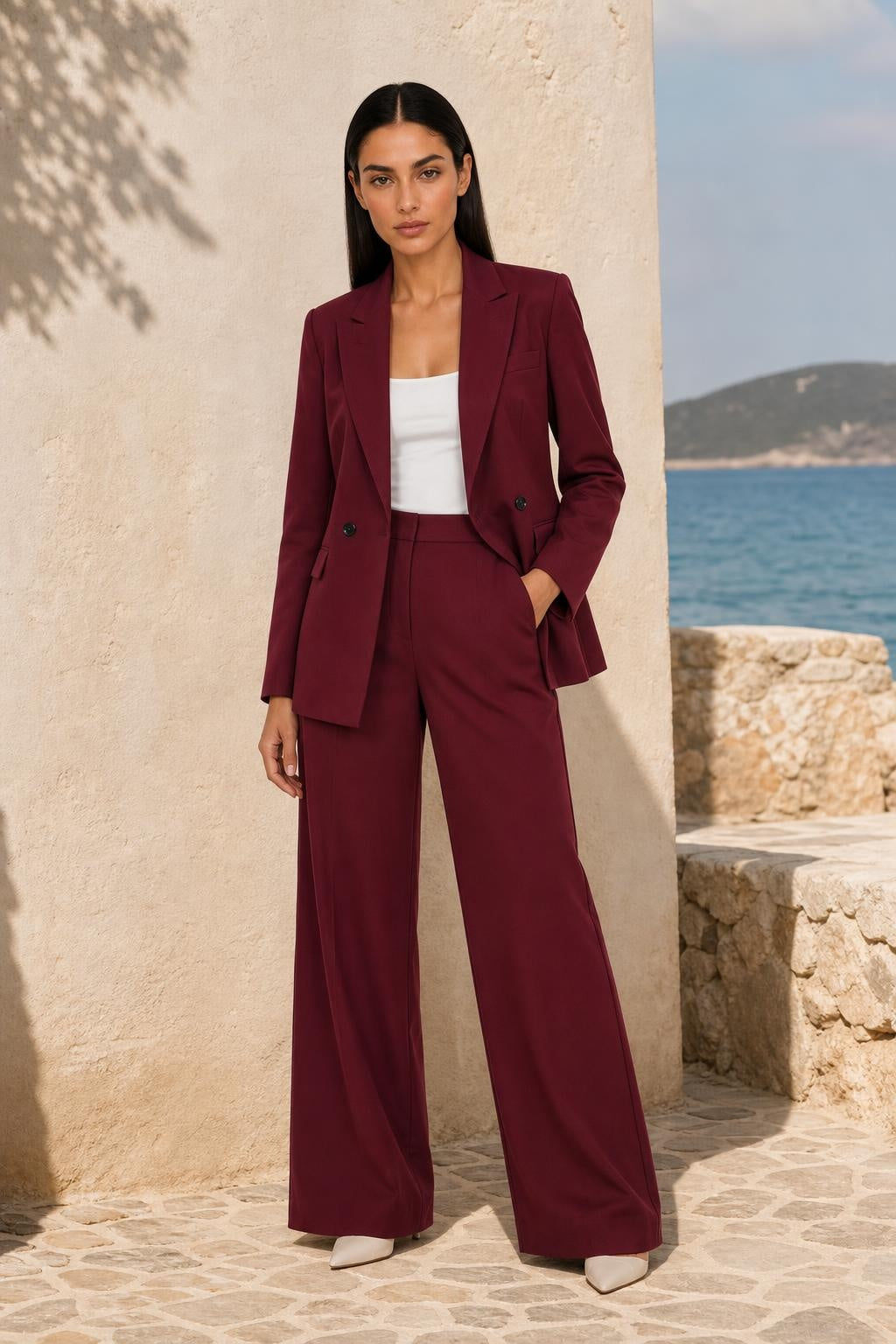 Clara | Double-Breasted Wide-Leg Trouser Suit — lifestyle — Helena [07ed4aa0-1db6-4c3e-af3b-1a60f8dce040]