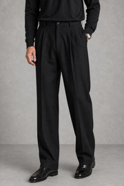 Samuel | Pleat-Front Relaxed Trousers — studio_front — Charles [1424e899-94b4-4990-b43a-a705fbb81a60]
