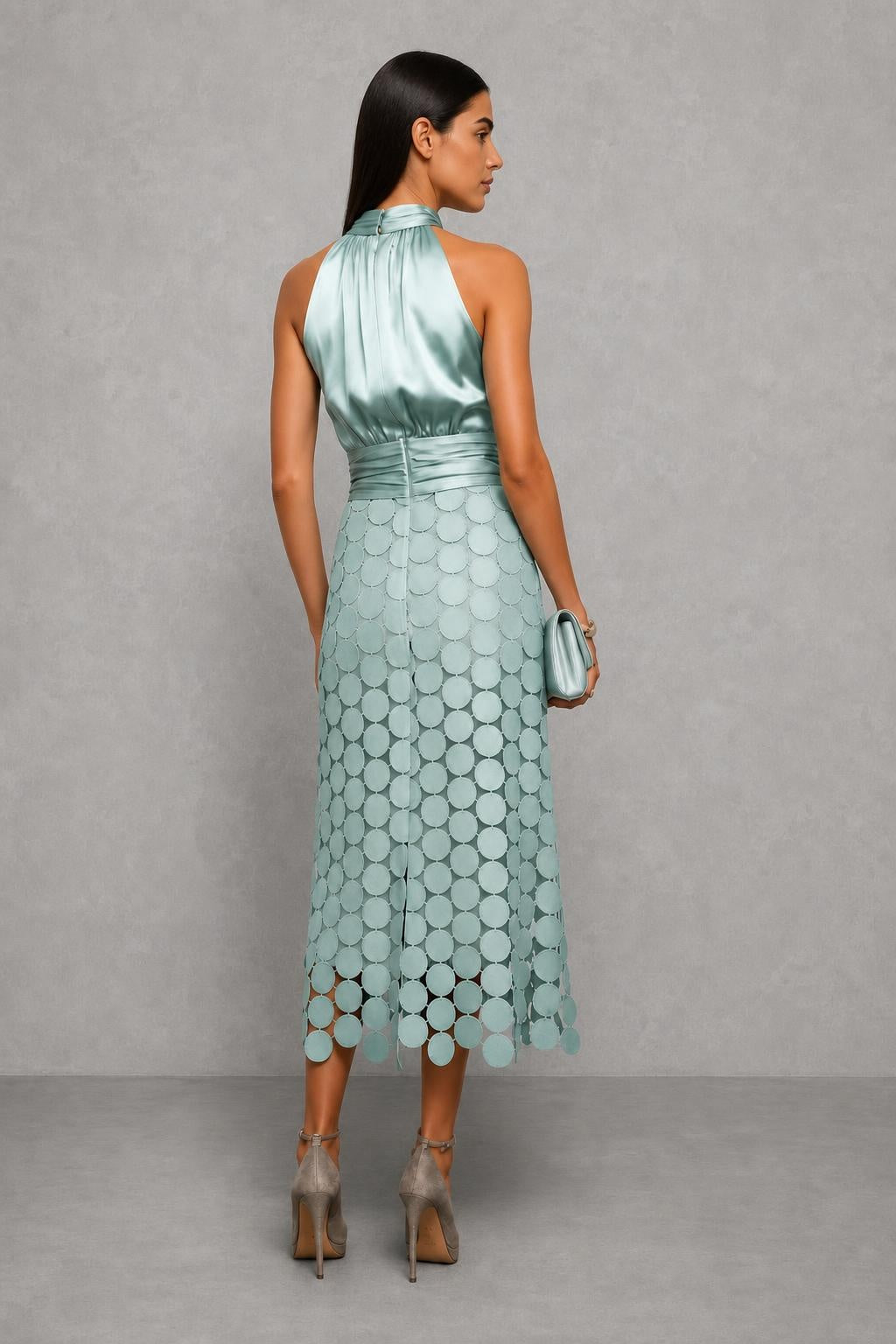 Nora | Effortless Elegant Midi — studio_back — Helena [6af357a6-4898-4ccd-8883-9c37f372ed35]