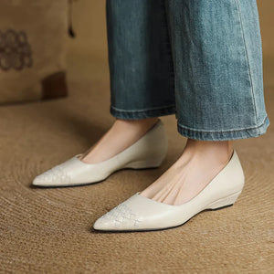 Zelith Genuine Leather Pumps