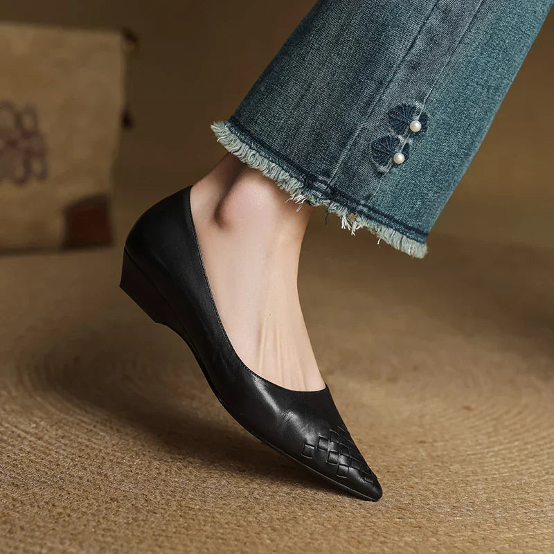 Zelith Genuine Leather Pumps