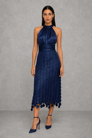 Nora | Effortless Elegant Midi — studio_front — Helena [c5476fee-d43c-4da9-8a08-00da1a711957]