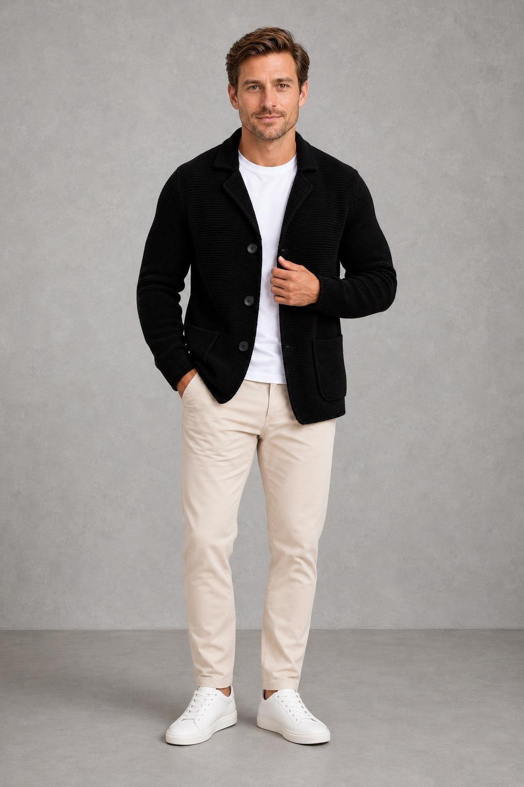 Leon | Patch-Pocket Knitted Blazer — lifestyle — Charles [09919afe-225c-4ad4-b2b9-790931958c1c]