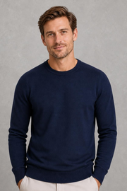 Matthew | Fine-Knit Crew-Neck Jumper — studio_front — Charles [f5d50f80-a58b-4edc-b076-aeb4315a51e5]