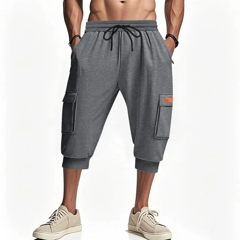 Noir Cropped Cargo Pants