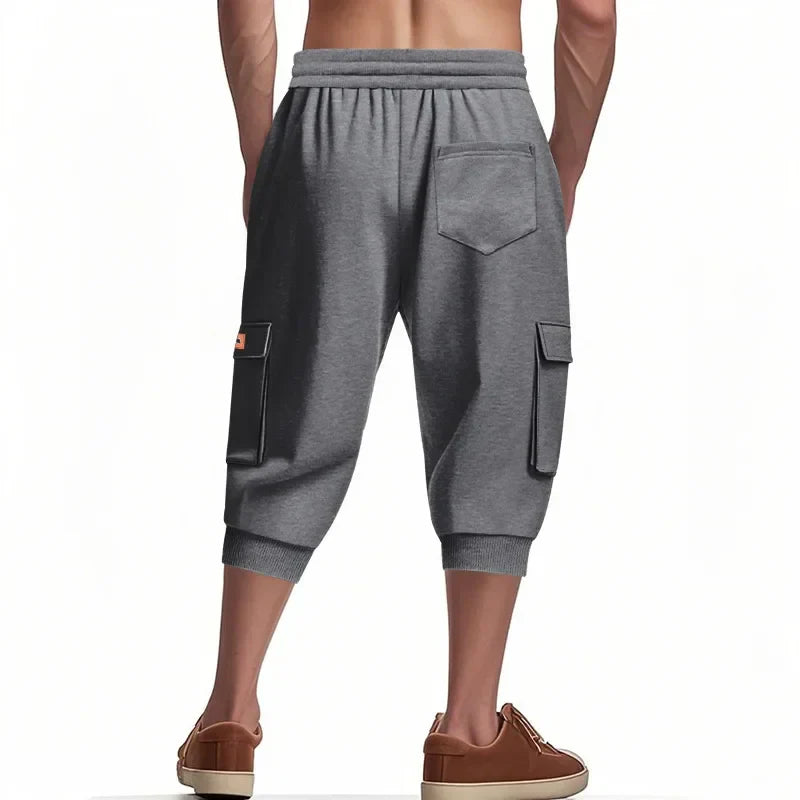 Noir Cropped Cargo Pants