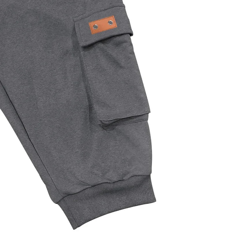 Noir Cropped Cargo Pants