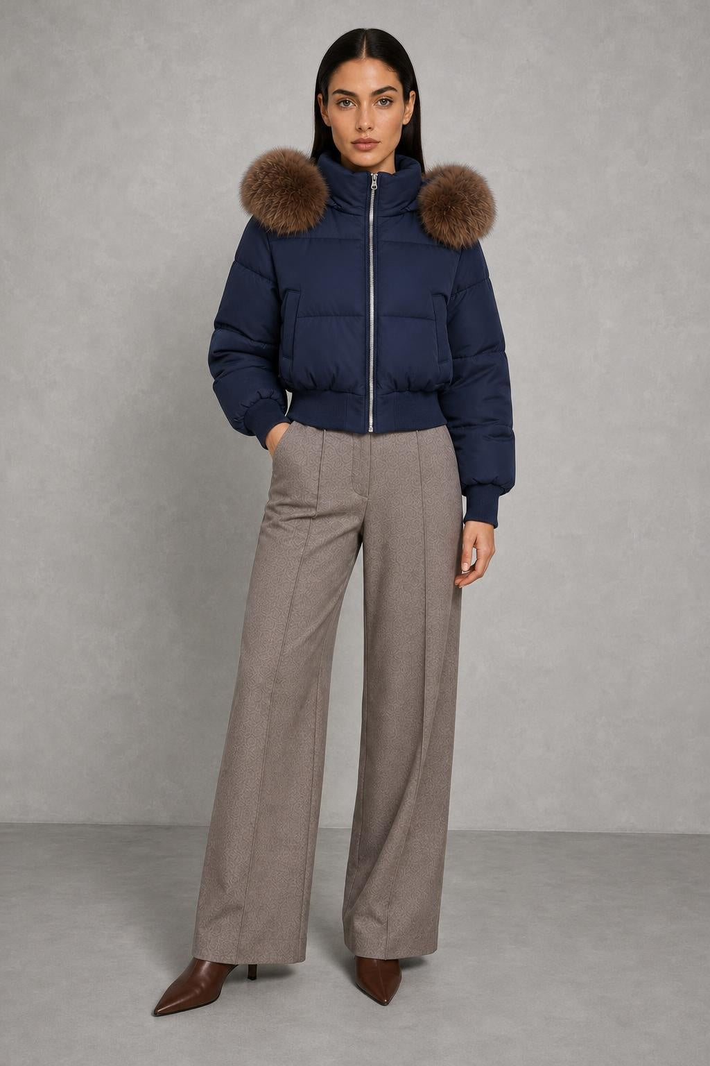 Mia | Plush-Collar Cropped Puffer Jacket — lifestyle — Helena [8d271166-69d9-48b7-898e-f080381e71ae]