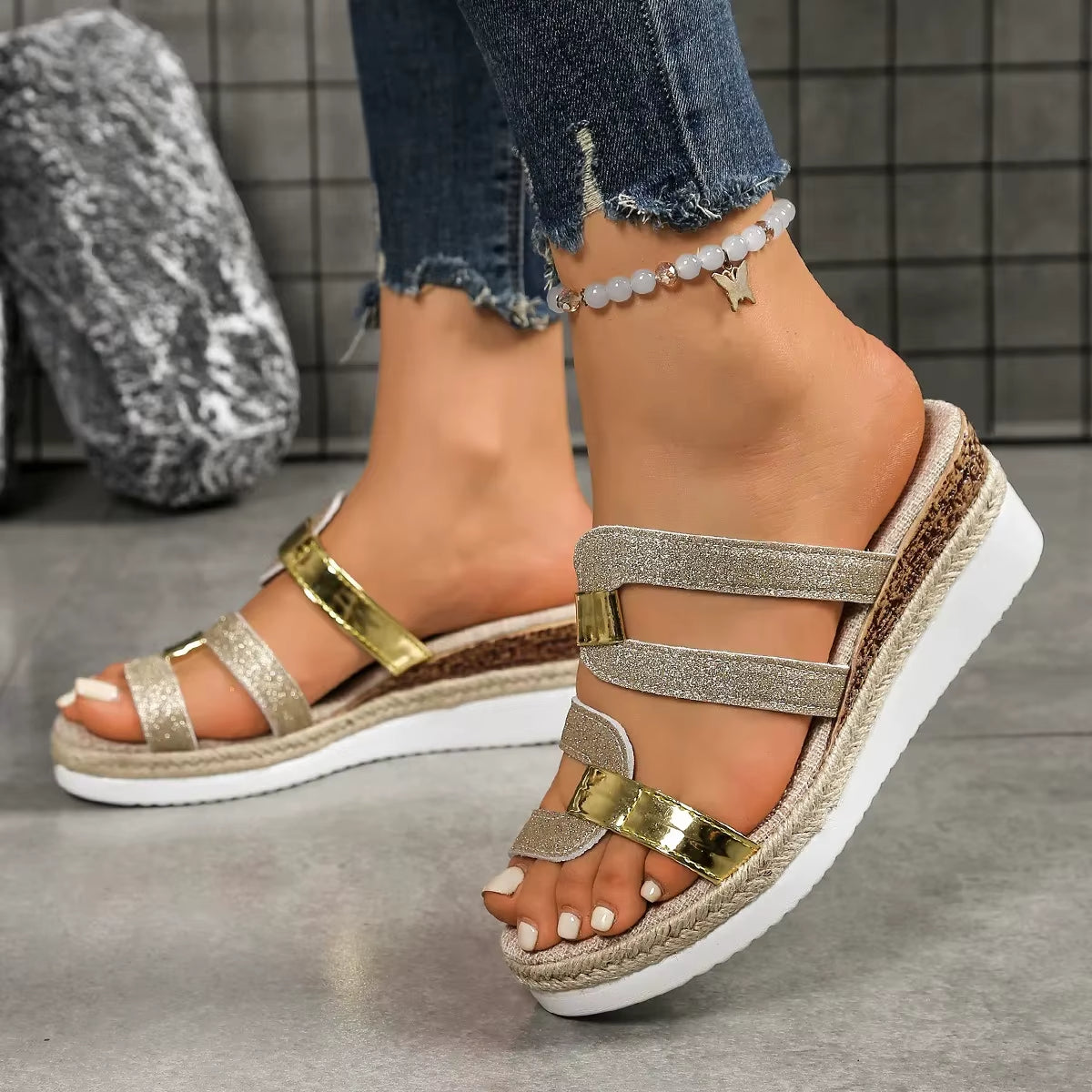 Zaria Platform Sandal
