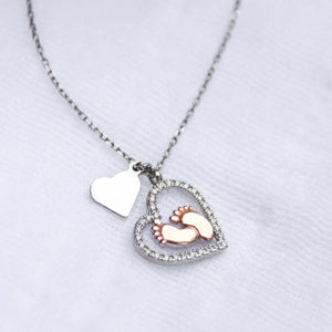 To My Mommy: Baby Feet Heart Pendant Necklace Gift Set