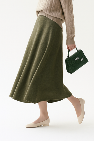 Executive Wool Skirt